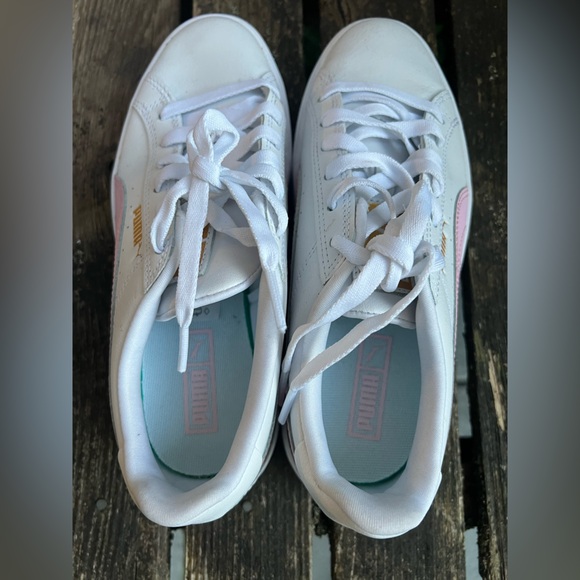 Puma casual platform sneakers, white w/ pink, sz 6, EUC! - Picture 4 of 5